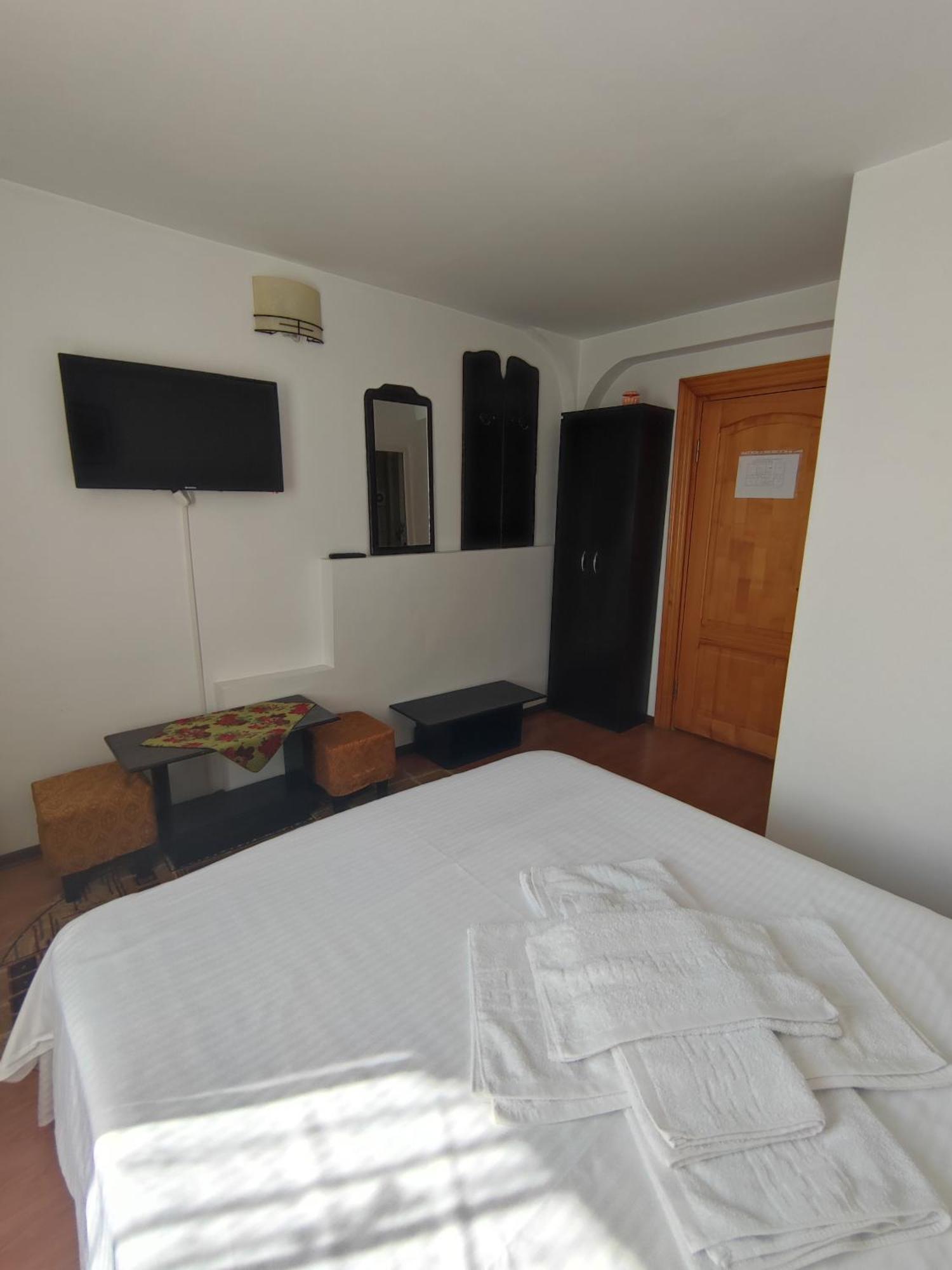 Camere De Inchiriat Edelweiss Dumbrava Roşie エクステリア 写真